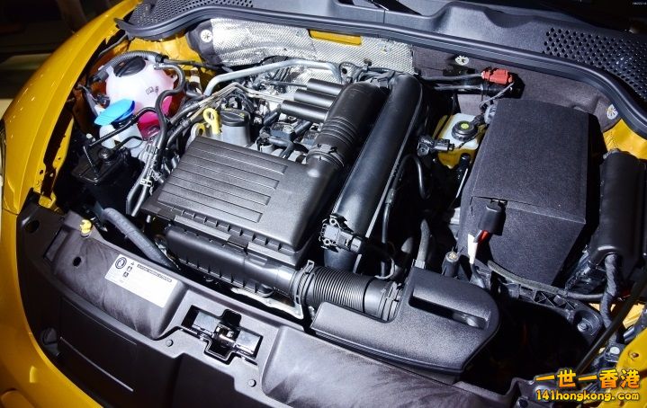 mobile01-21b4e405b8bef29d0ae541bc727ff026 719.jpg