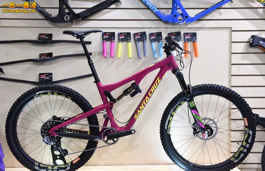 47b6deaff68df777a82c5dc6bf4c8bf7 890.jpg