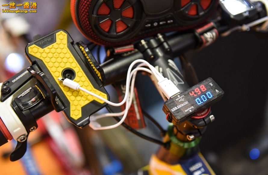 dda83fba2502f5359e2bd9c280008c5b 890.jpg