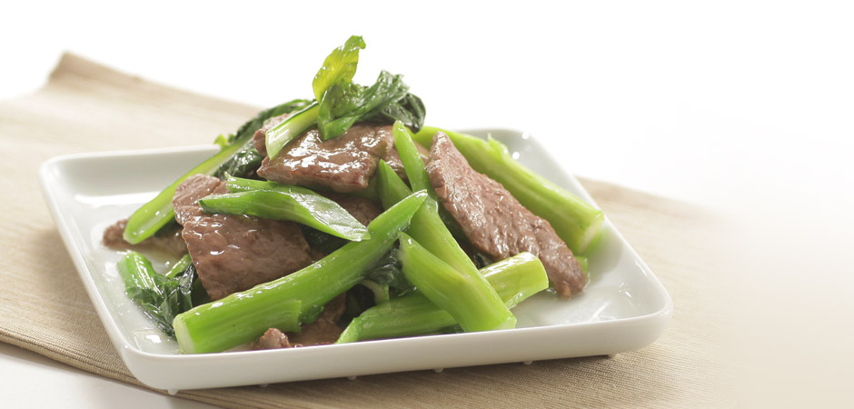 chicken_flowering-chinese-cabbage-with-stir-fried-beef_L.jpg