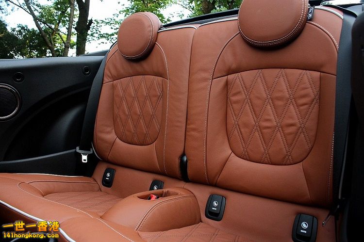 IMG_8518 800 750.jpg