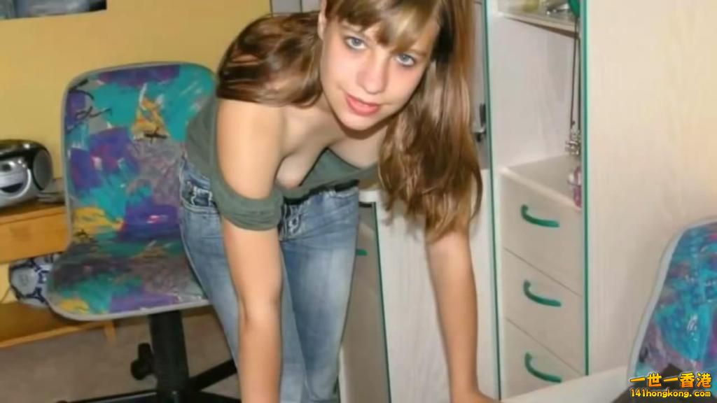 Случайные эротические засветы девушек. Мом.jpg