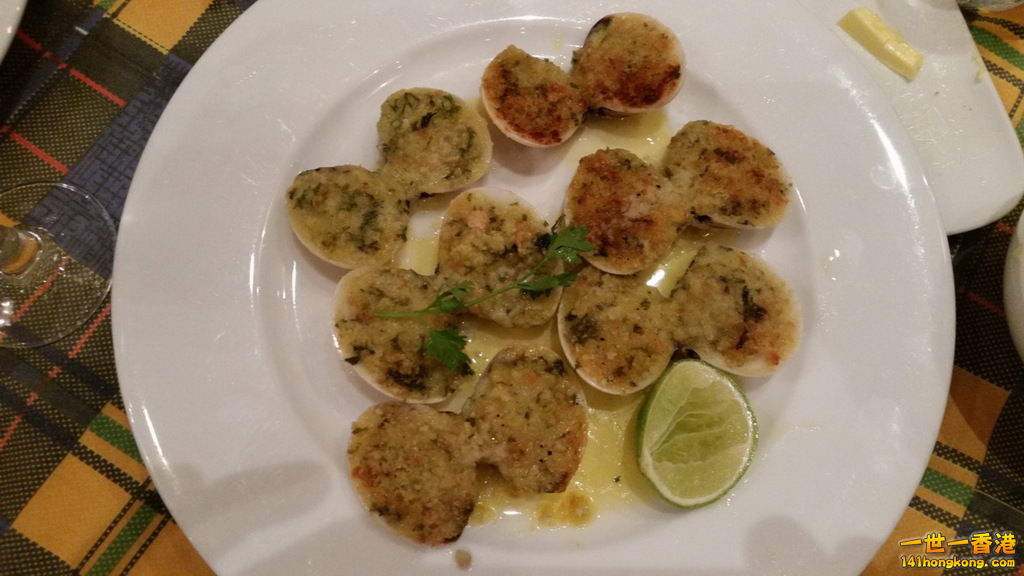 Auguestine 06_resize_resize.jpg