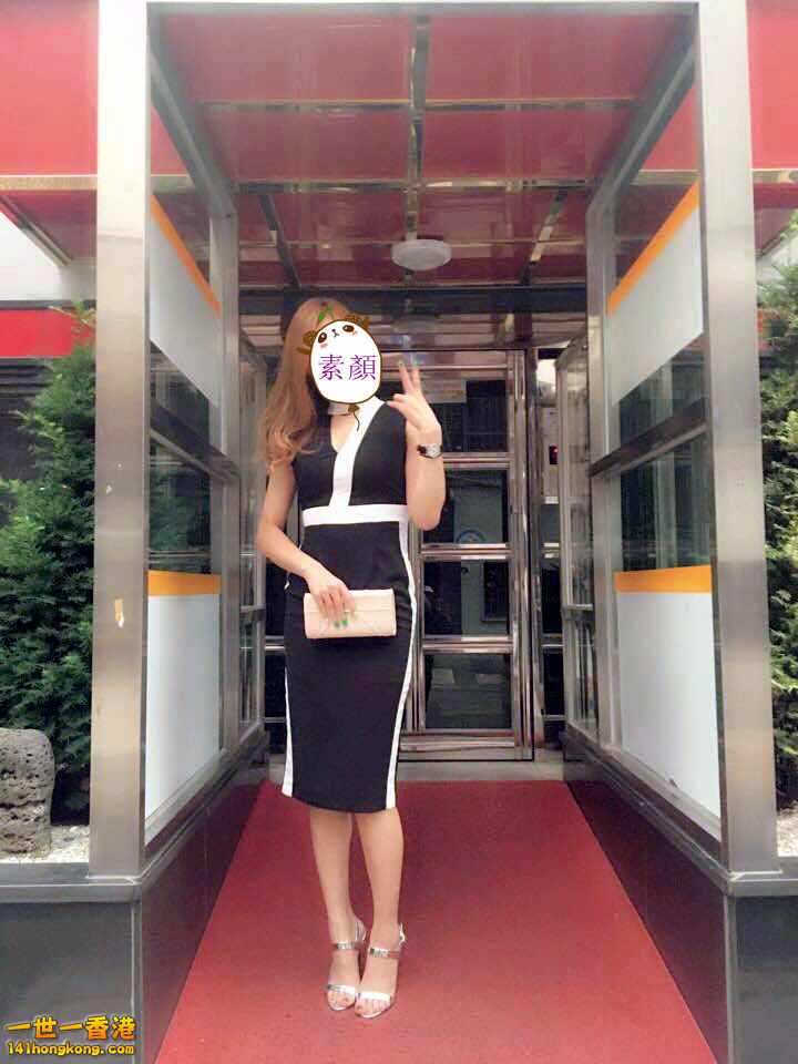 2041404078_副本.jpg