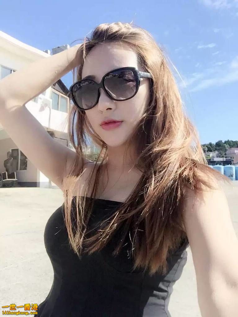 915862254.jpg