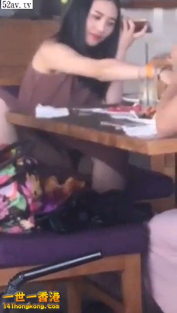 【新提醒】快看 這女的沒穿內褲[00_00_12][20160825-121322-2].jpg