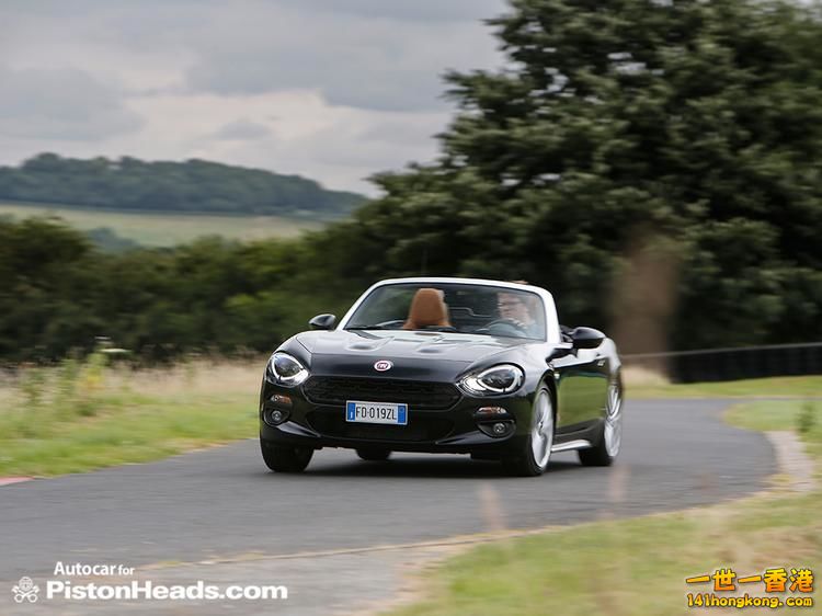 MX-5_124_spider_024-L.jpg
