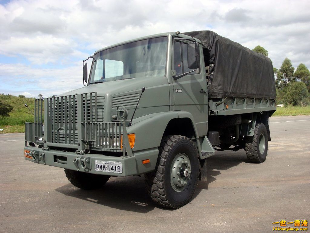 caminho-militar-mercedes-benz-lak-1418-4x4-tracado-exercito-833101-MLB2028369104.jpg