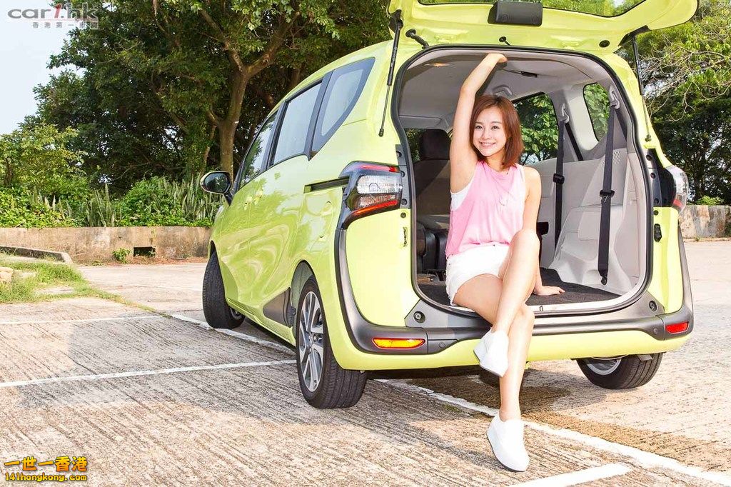 toyota-sienta-2015-review-31.jpg