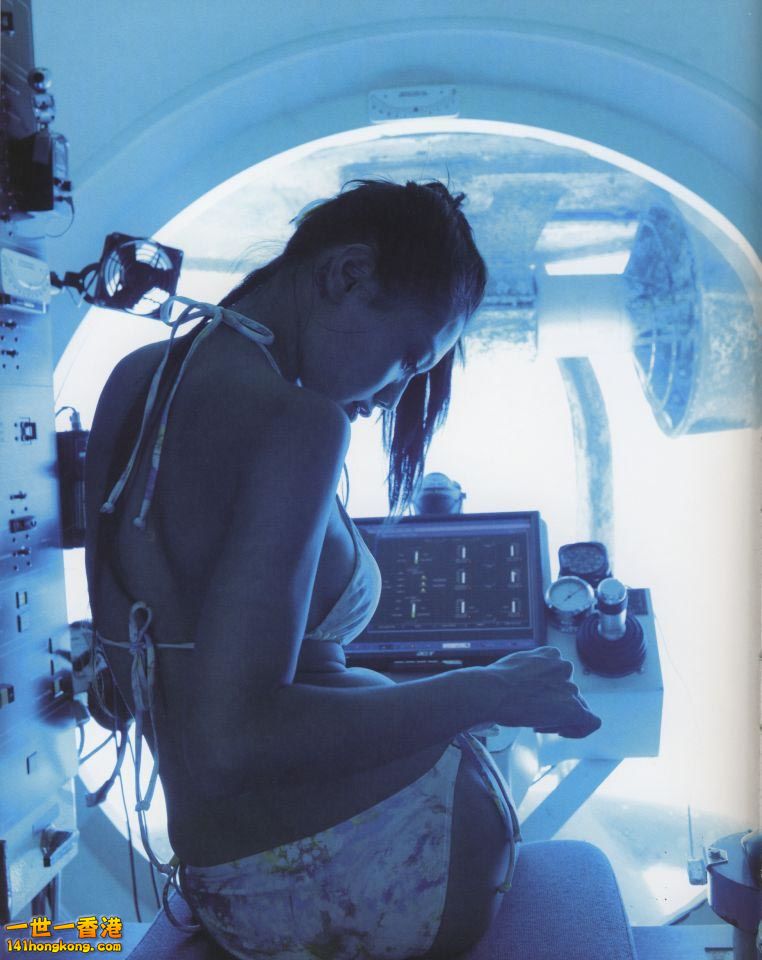 kissy_chrissie_saipan_2009_03.jpg