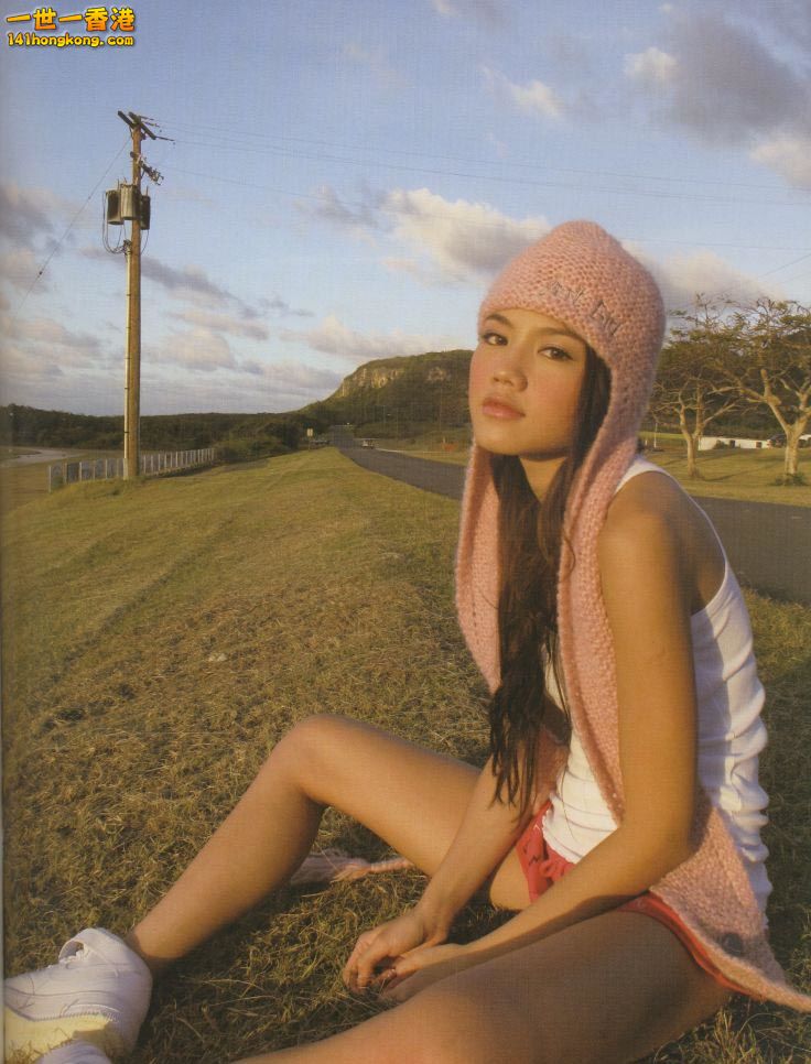 kissy_chrissie_saipan_2009_07.jpg