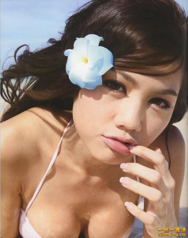 kissy_chrissie_saipan_2009_14.jpg