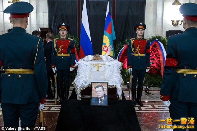 2-257801f.jpg