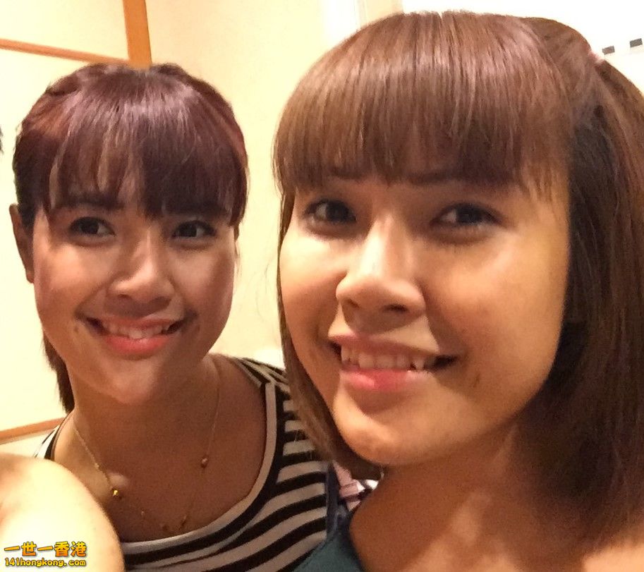 左邊妹妹右邊姐姐