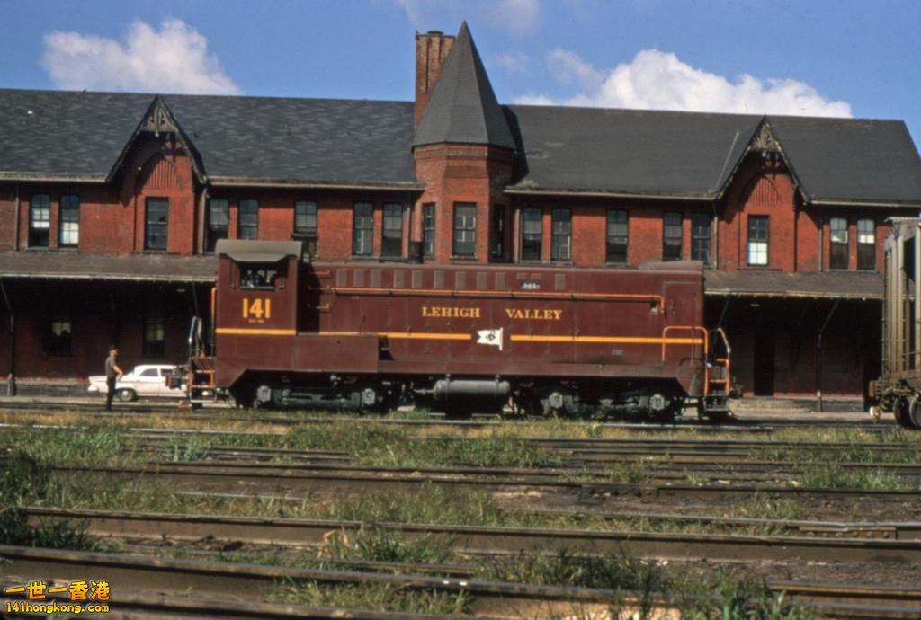 Lehigh Valley #141.jpg