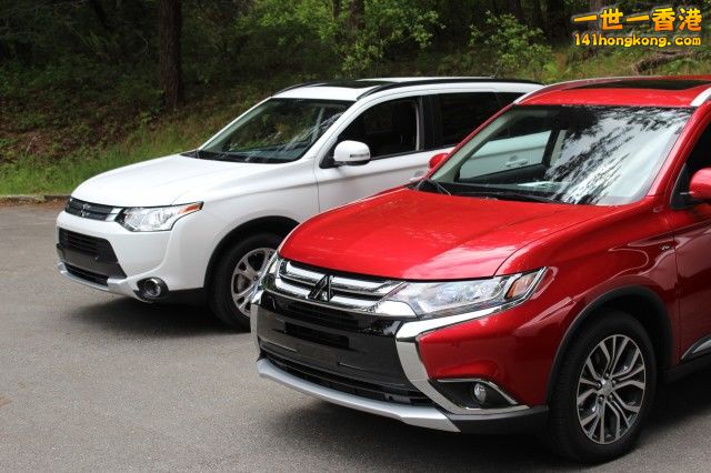 2015-mitsubishi-outlander-left-and-2016-mitsubishi-outlander-right_100513574_m.jpg