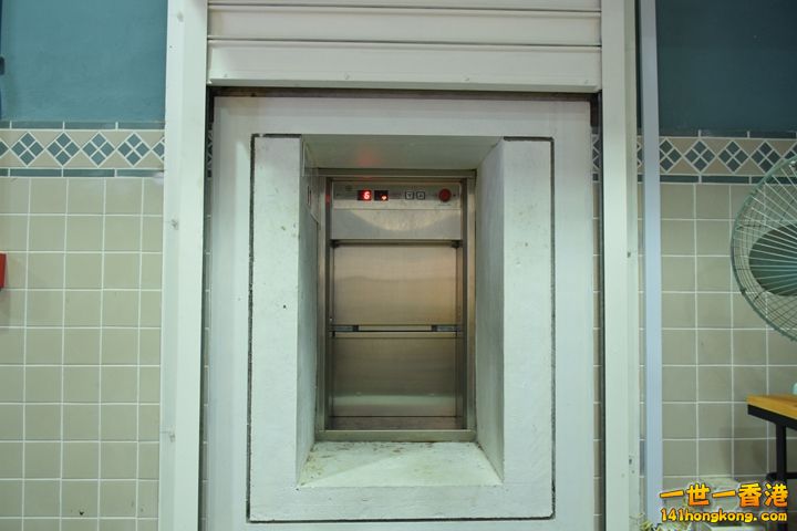 198.JPG
