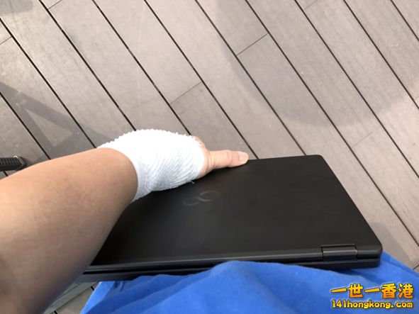 Fujitsu05.png