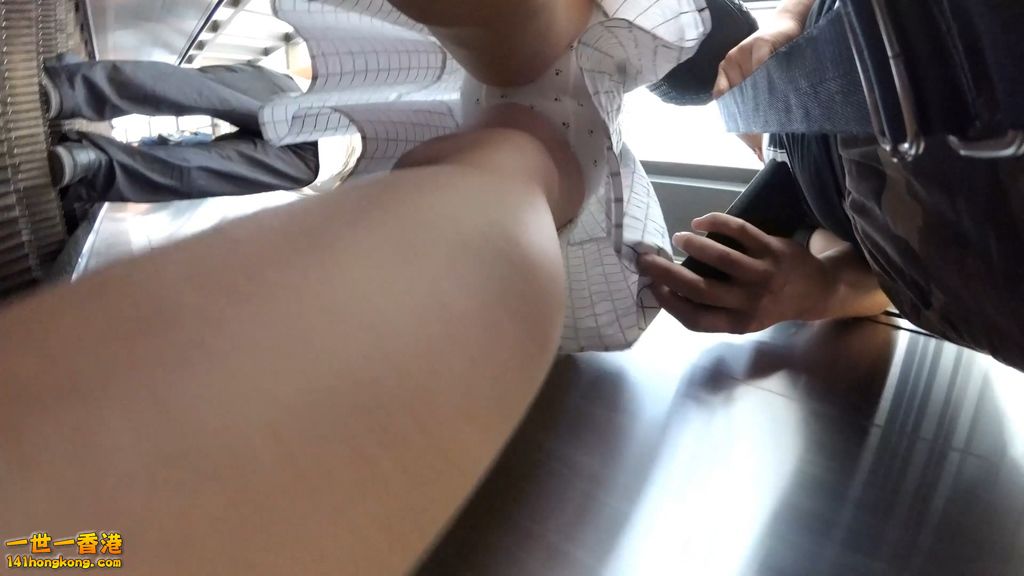 02.jpg