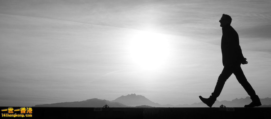 3035004-poster-p-1-how-taking-a-20-minute-walk-every-day-transformed-my-approach.jpg