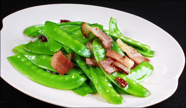 荷兰豆炒腊肉2.jpg