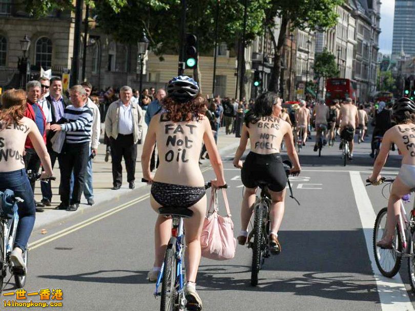 world-naked-bike-ride1.jpg