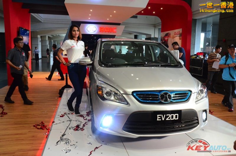 2017-baic-amber-ev200-malaysia-01.jpg