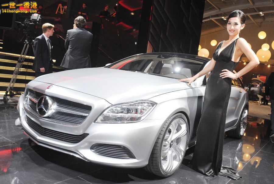 benz-auto-china-2010-benz-cls-estate-live01.jpg