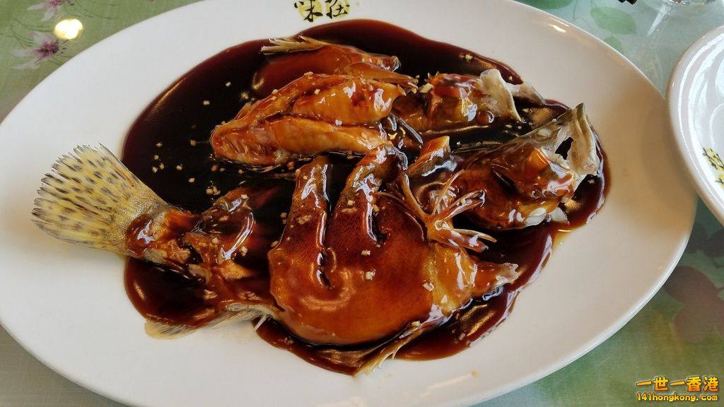 知味观的西湖醋鱼（桂鱼）.jpg