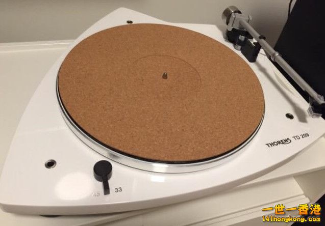 turntable (2).jpg