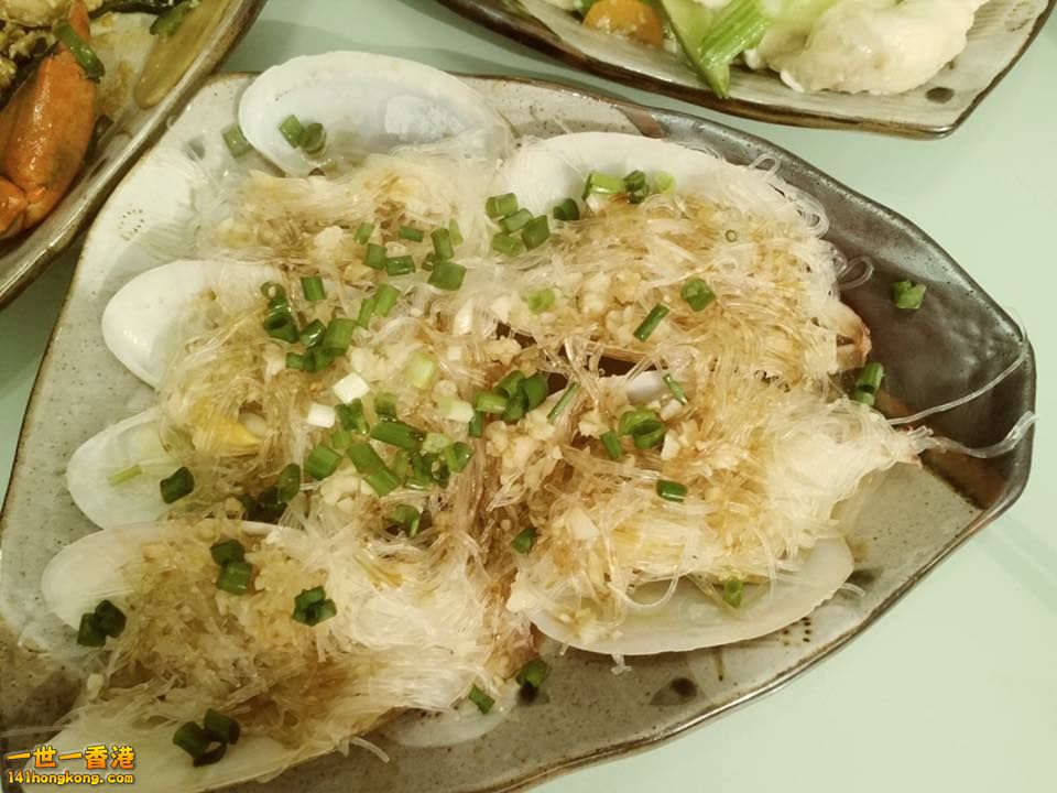 蒜蓉粉絲蒸象拔蚌仔.jpg