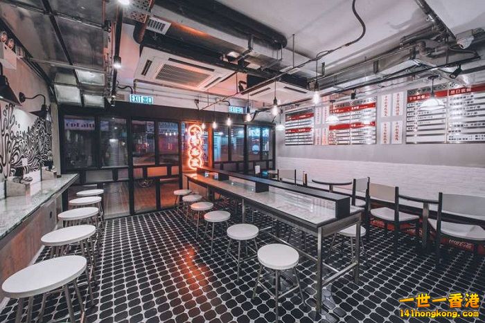 20170911-102232_U9180_M322738_8061 700.jpg