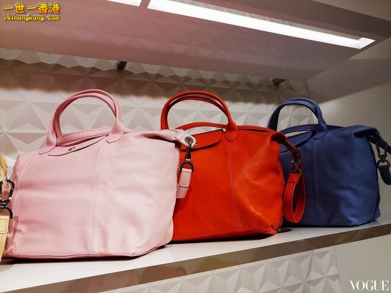 Longchamp 14.jpg