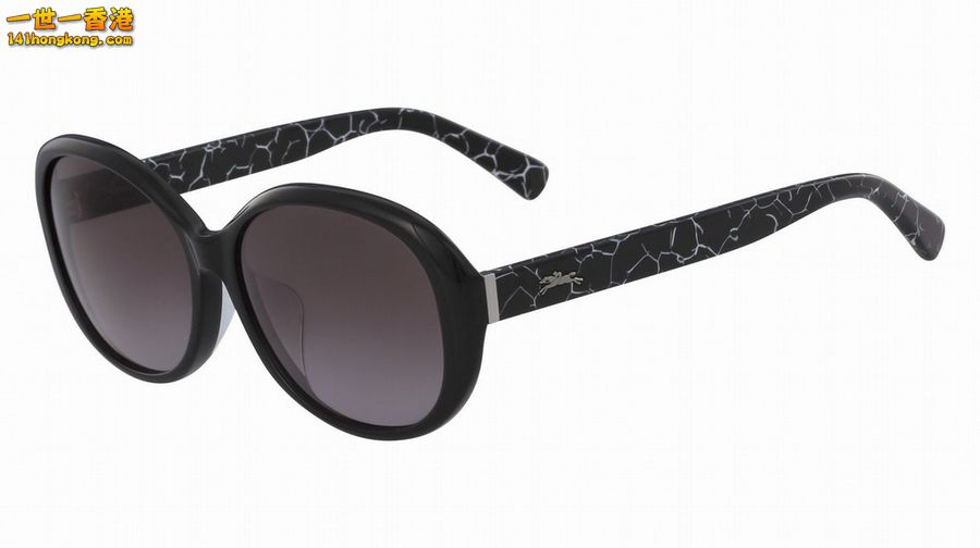 Longchamp09.jpg