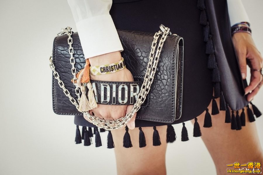 Dior01.jpg