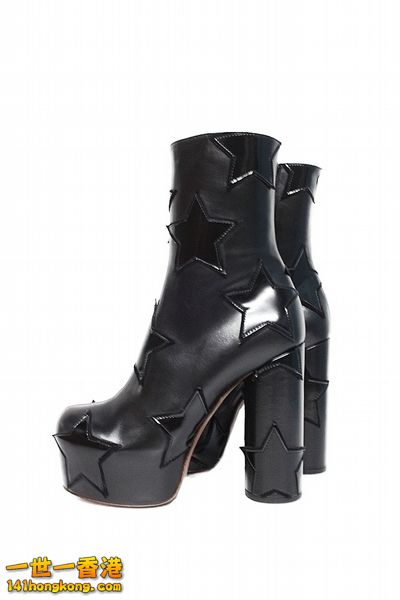 VETEMENTS15.jpg