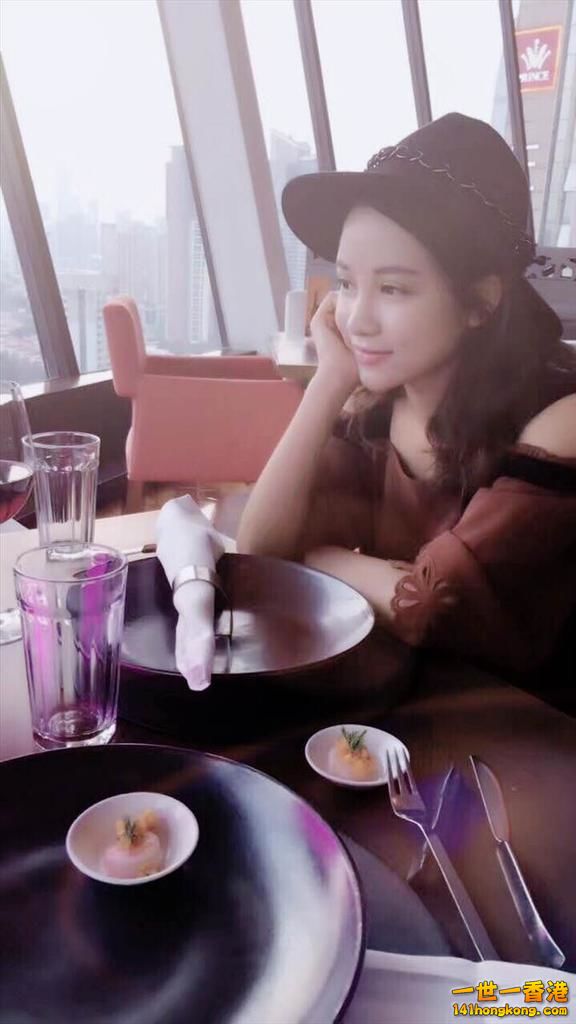 自拍 月下貂蟬 自拍酷似明星 17.jpg