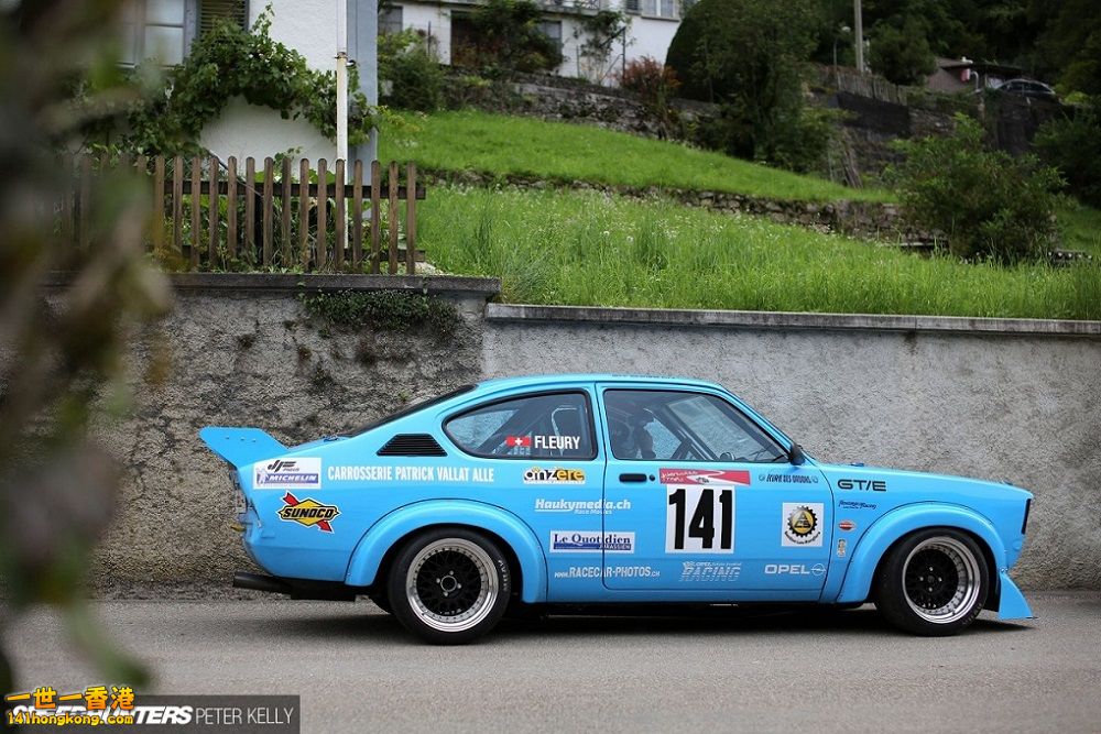 opel4-1200x800.jpg