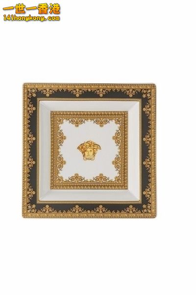 Versace11.jpg
