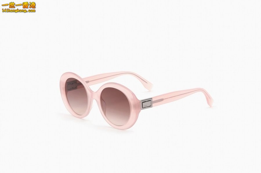 FENDI18.jpg
