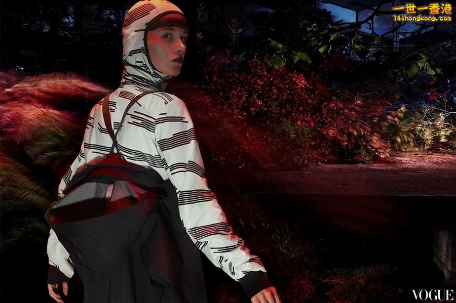 Nike03.jpg