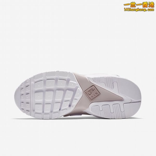 Nike04.jpg