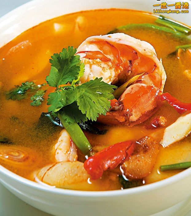 jayfai03_11643508635a33621be0a14 700.jpg