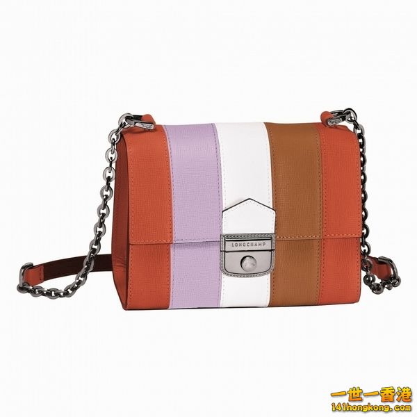 Longchamp07.jpg