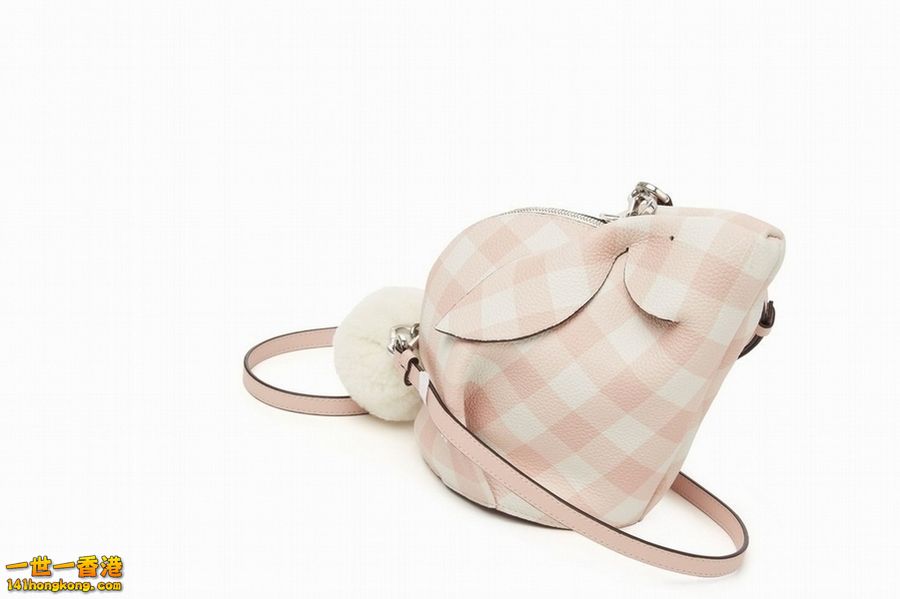 LOEWE02.jpg