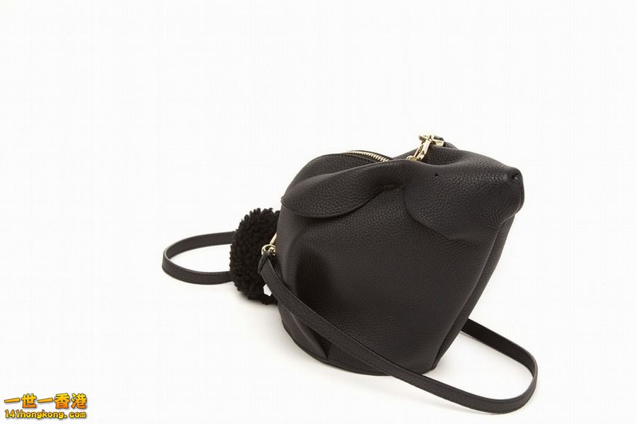 LOEWE04.jpg
