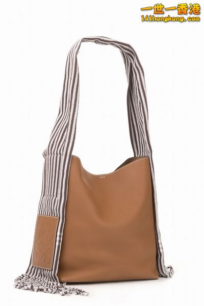 LOEWE17.jpg