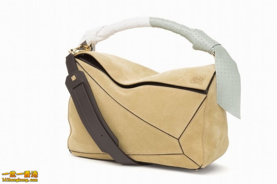 LOEWE199.jpg