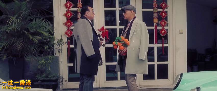 中國人喜歡在新年時掛上各式各樣的揮春.jpg