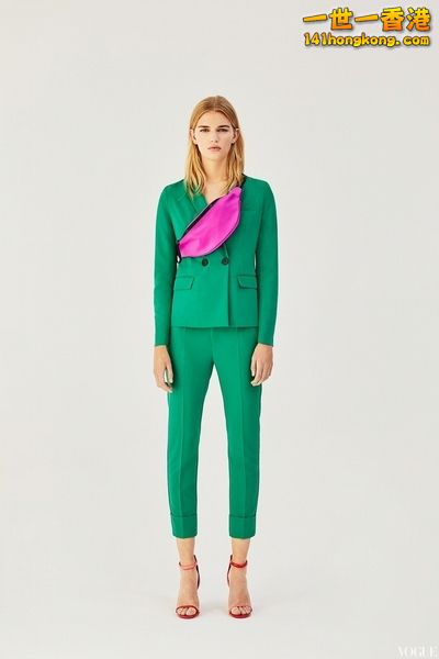 Bershka04.jpg